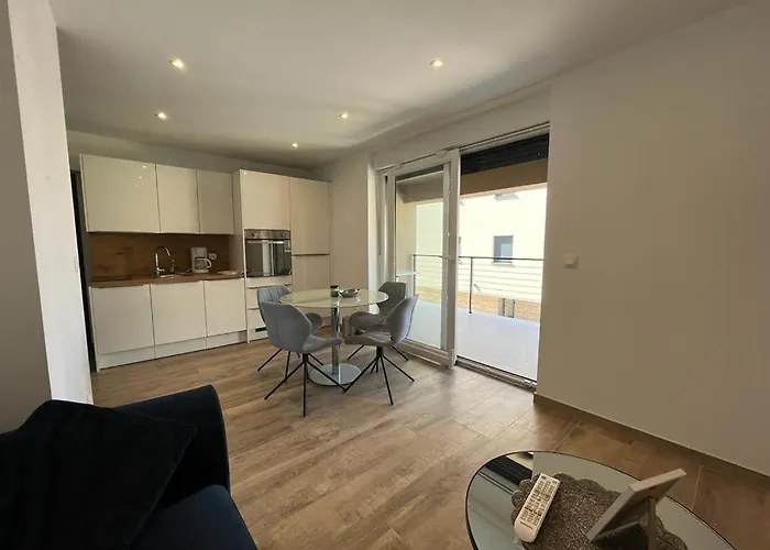 Azuro Apartman Medulin